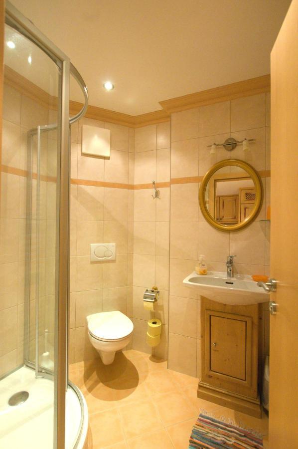 Appartements Wallner อุทเทนดอร์ฟ ภายนอก รูปภาพ